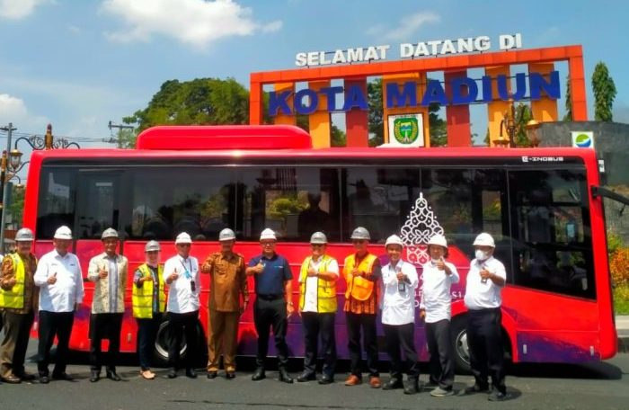 PT Perusahaan Pengelola Aset (“PPA/Perusahaan”) menandatangani term sheet fasilitas pembiayaan kepada PT Industri Kereta Api (Persero) (PT INKA) untuk penyediaan bus listrik E-Inobus pada Konferensi Tingkat Tinggi G20 Bali 2022.