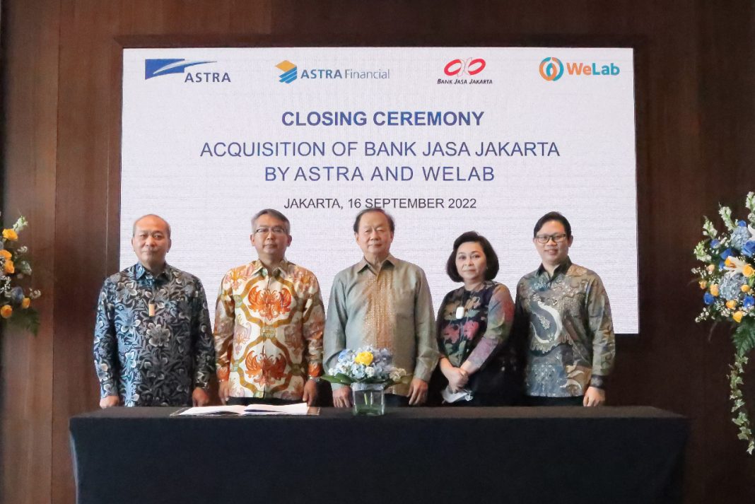 PT Astra International Tbk (Astra) melalui anak perusahaannya PT Sedaya Multi Investama (Astra Financial), hari ini (19/9) mengumumkan penyelesaian transaksi akuisisi salah satu bank komersial di Indonesia, PT Bank Jasa Jakarta (BJJ), bersama dengan WeLab melalui WeLab Sky Limited (WeLab Sky).