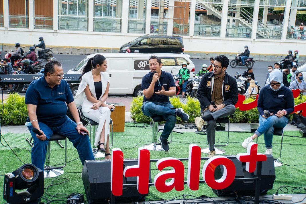Paket Telkomsel Halo+ yang peluncuran pertamanya pada bulan Oktober lalu semakin diminati pelanggan Telkomsel Pascabayar karena semakin fleksibel dalam menentukan paket konektivitas digital sesuai kebutuhan. Telkomsel juga menghadirkan Global Afternoon with Halo+ yang merupakan hiburan musik berkualitas di Wilayah DKI Jakarta. Info lengkap seputar Paket Telkomsel Halo+