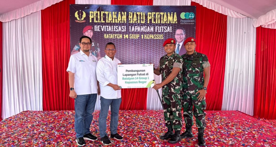 PT Pegadaian memberi bantuan dalam bentuk pembangunan fasilitas olahraga berupa revitalisasi lapangan Futsal di lingkungan Batalyon 14 Grup 1 Kopassus, di Kabupaten Bogor, Jawa Barat