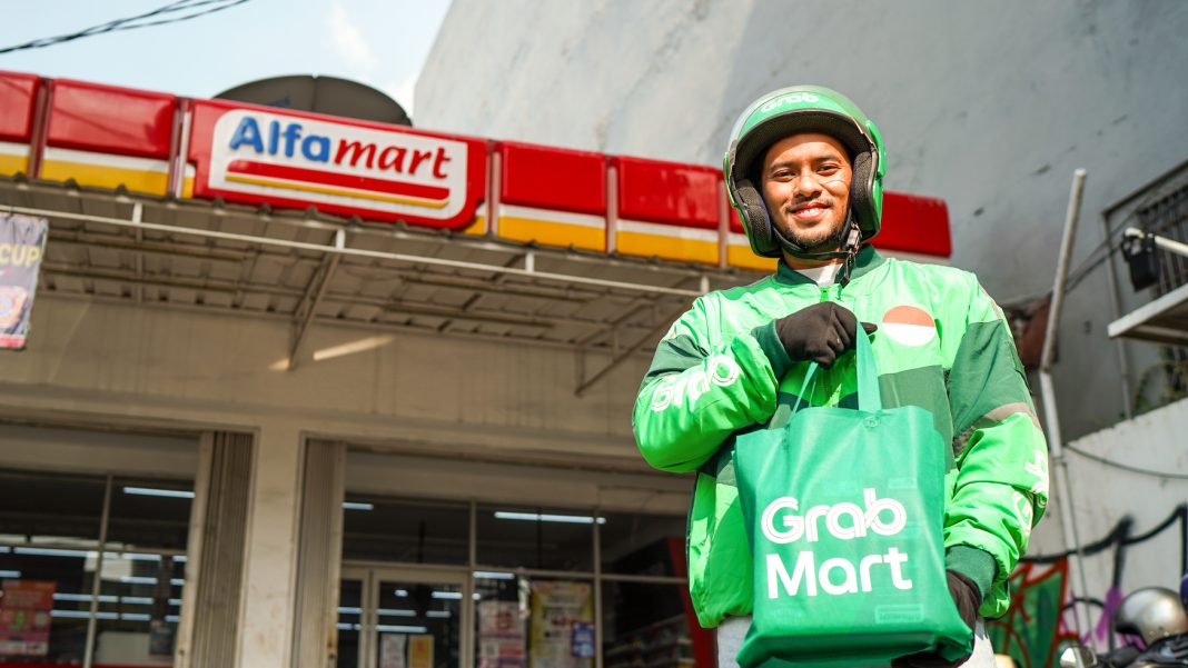 Dengan akses ke lebih dari 3.600 outlet Alfamart di Indonesia, Grab tawarkan kemudahan dalam memenuhi kebutuhan sehari-hari
