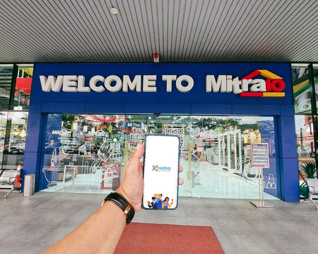 Kredivo bekerja sama dengan Domino’s Pizza, salah satu perusahaan pizza terbesar di dunia, dan Mitra10, ritel modern pertama yang mengusung konsep berbelanja bahan bangunan dan perlengkapan rumah dalam satu atap di Indonesia.
