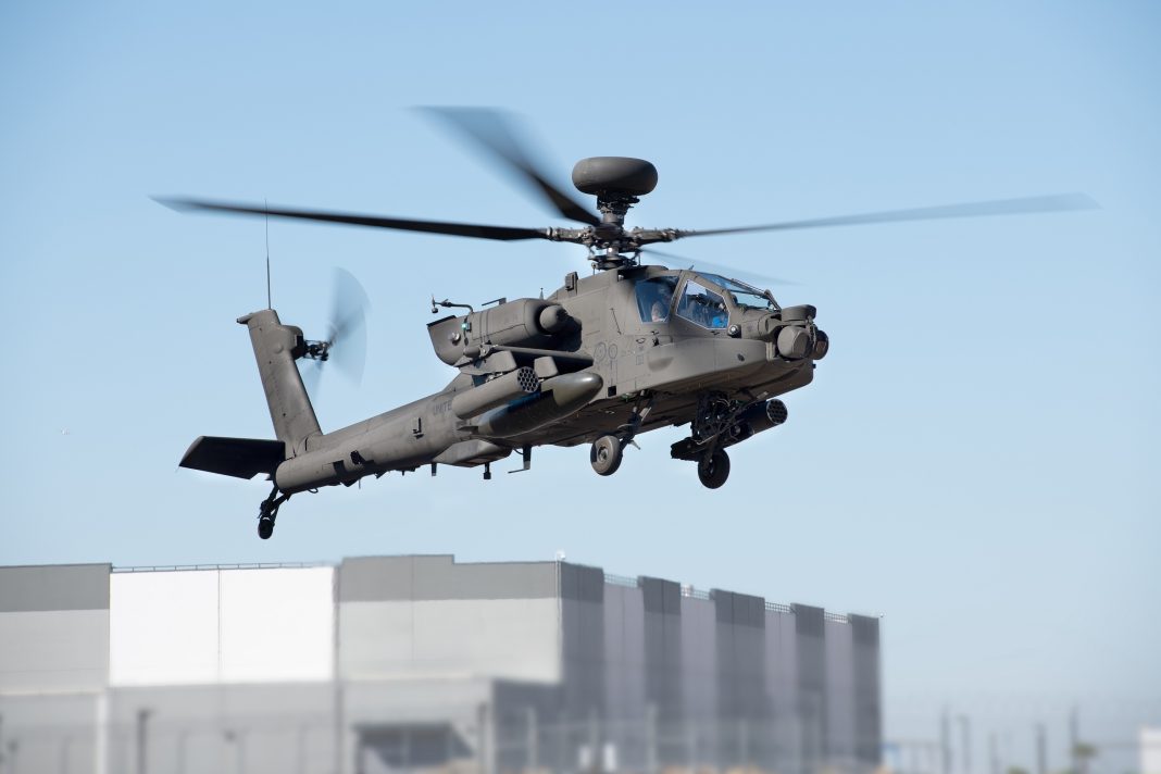 Versi terbaru dari AH-64E Apache telah berhasil terbang dengan serangkaian peningkatan kemampuan seiring upaya Boeing untuk terus memodernisasi platform ini. Pesawat Apache model E terkini, yang dikenal dengan Versi 6.5 atau V6.5, adalah konfigurasi mendatang dari helikopter serang paling utama di dunia.