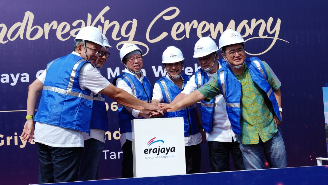 PT Erajaya Swasembada Tbk meresmikan pembangunan distribution center yang akan menjadi ujung tombak dari strategi rantai pasok Erajaya Group di masa mendatang
